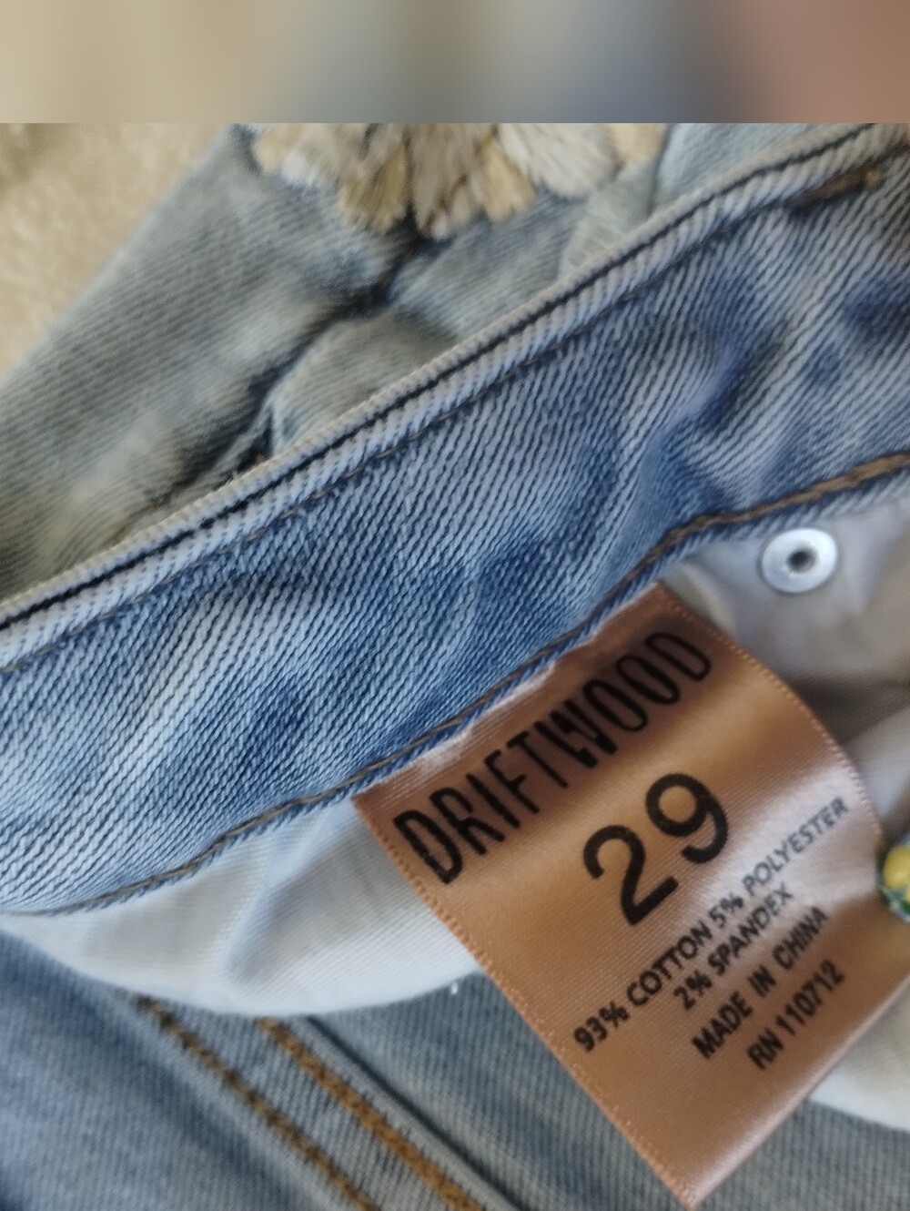 DRIFTWOOD Light Blue Floral Embroidered Flare Jeans 29 - Picture 12 of 12